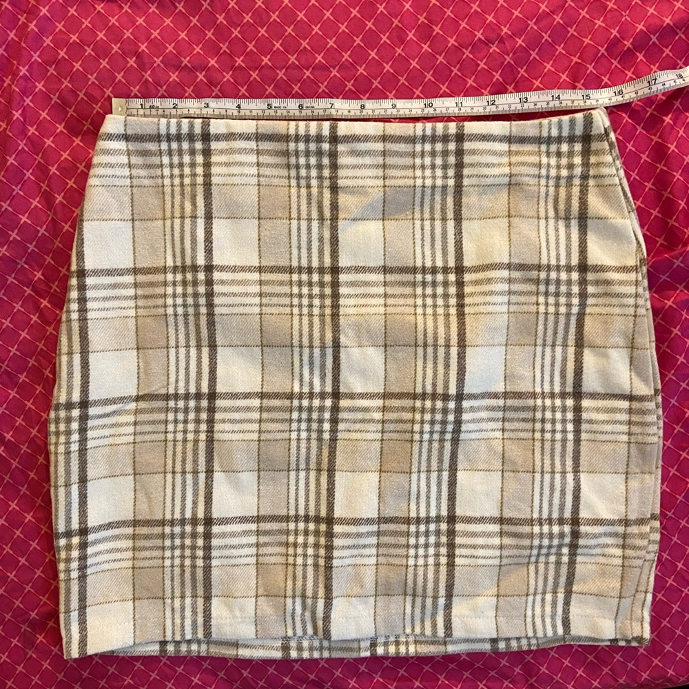 High waist/rise plaid/tartan/checkered wool- Mix school girl skirt (SHEIN) - Picture 6 of 7